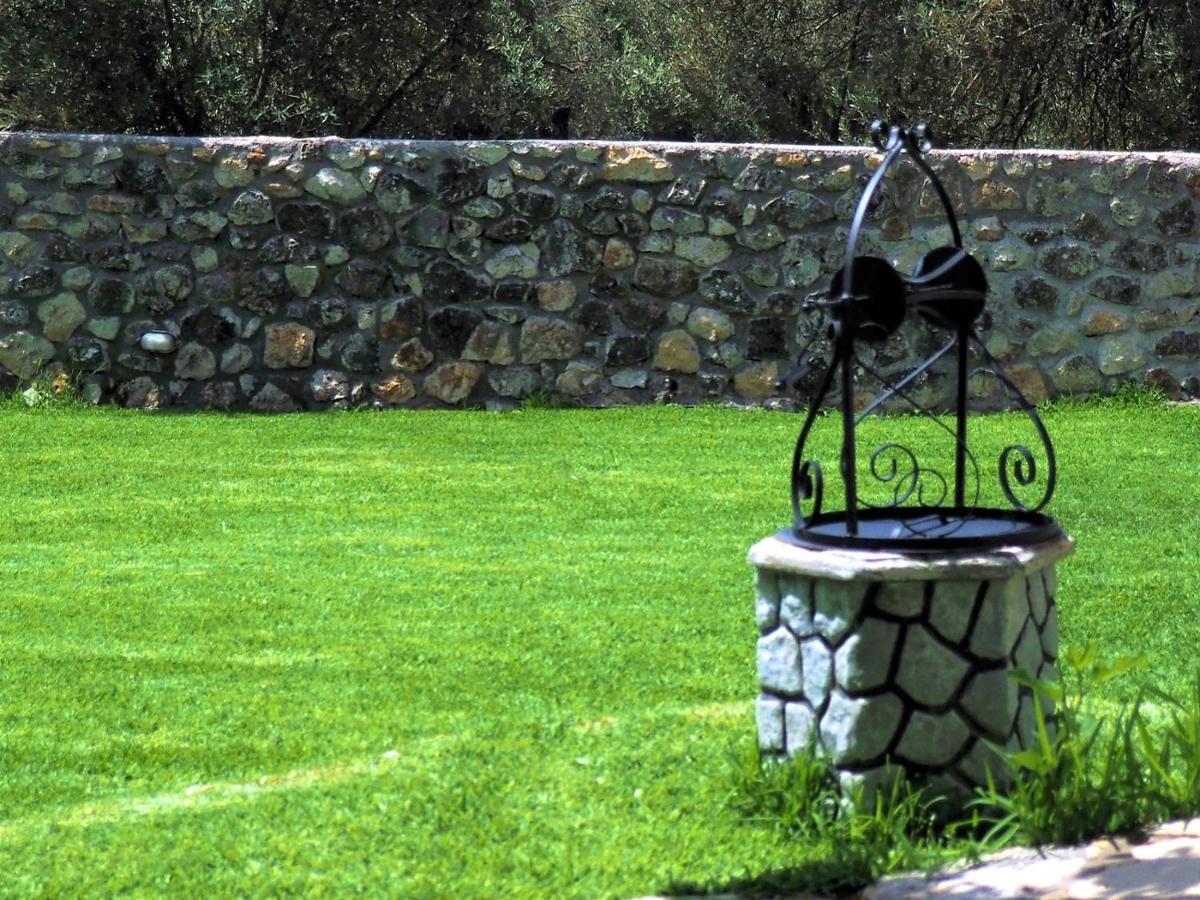 House Of Garden Apartment Dragano Екстериор снимка