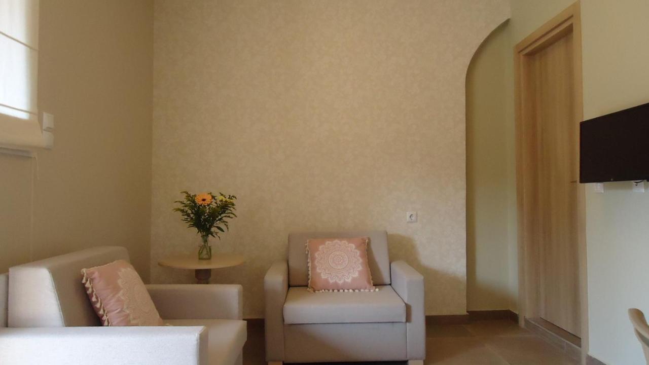 House Of Garden Apartment Dragano Екстериор снимка
